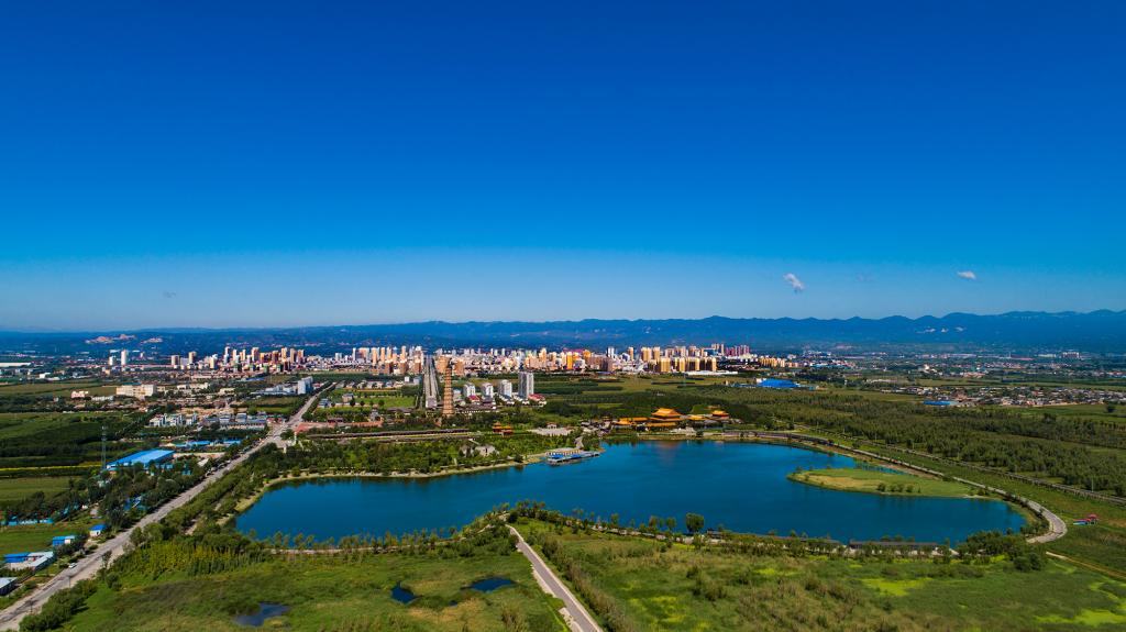 水清、岸綠、景美