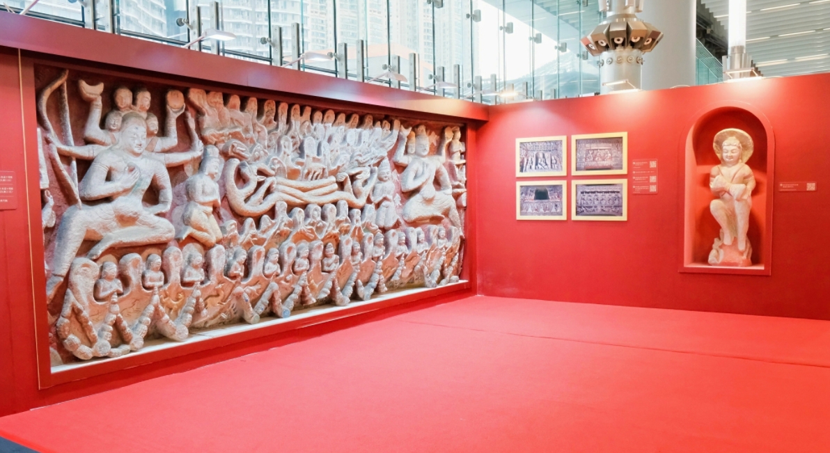 “遇見云岡 數字公益藝術展”在香港舉辦。云岡研究院供圖