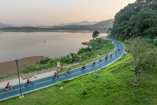 武夷山國家公園1號風景道（南平崇陽溪段）。吳大灼 攝